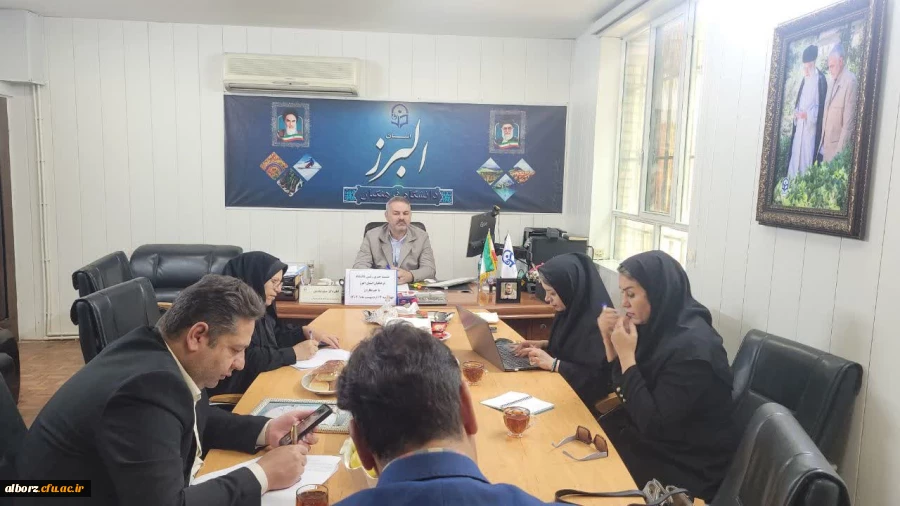 نشست خبری رئیس دانشگاه فرهنگیان استان البرز با اصحاب رسانه 3