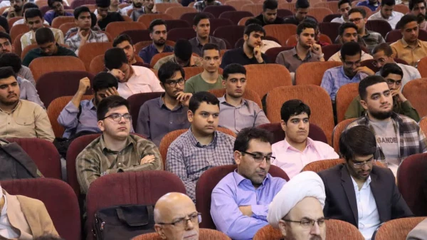 برگزاری مراسم سالگرد شهید رئیسی و شهدای خدمت با محوریت حکمرانی تربیت در دولت شهید رئیسی .  4