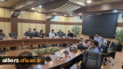 مدرسه صالح با معلم تراز  5