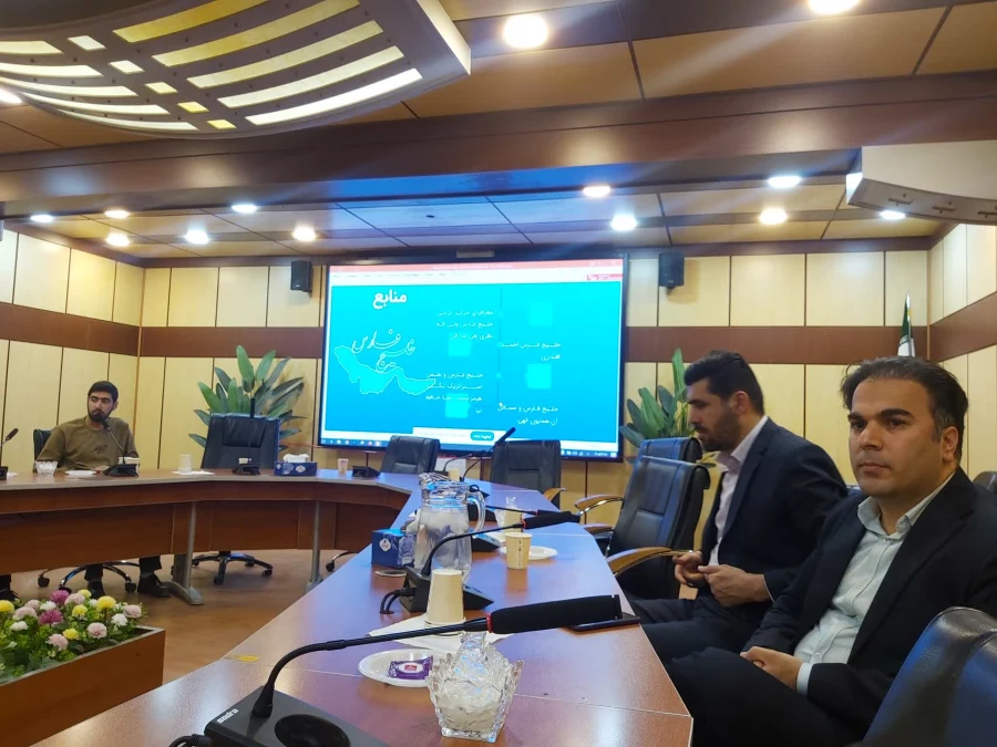 نشست تخصصی خلیج فارس و هویت ملی 7