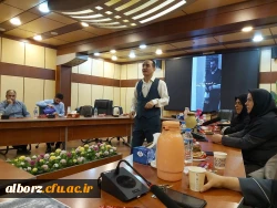 کارگاه آموزشی روابط عمومی و ارتباطات انسانی
 2