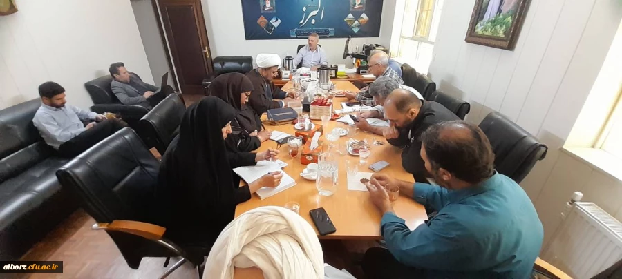 برگزاری جلسه شورای استانی 3